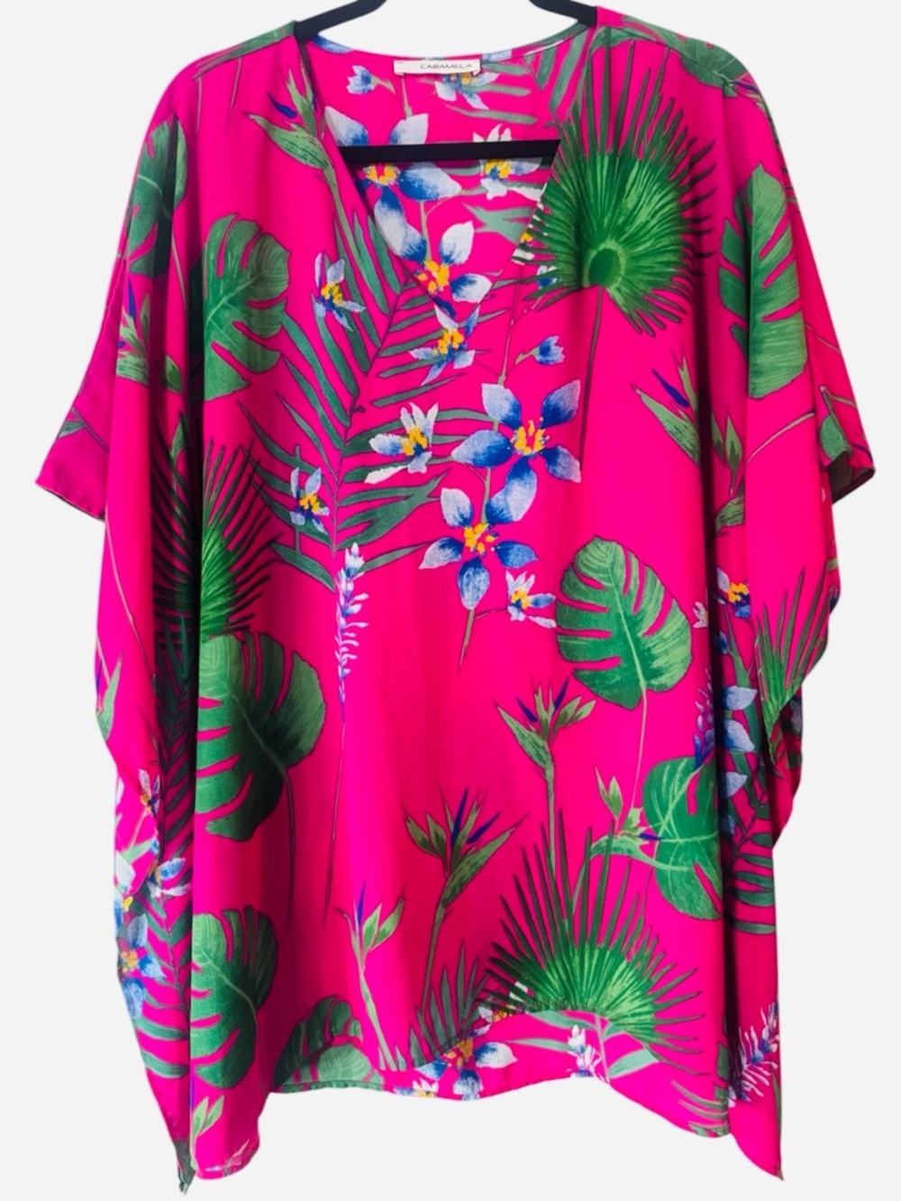 Caramela Pink Tropical Floral V-Neck Blouse Size Large Flowing Resort Top